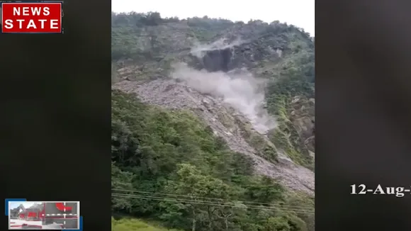Uttarakhand: बागेश्वर से सामने आई भूस्खलन की हैरान करने वाली तस्वीरें