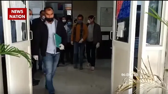 स्पेशल सेल की टीम की गिरफ्त में आरोपी दानिश