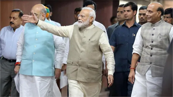 Bharat Bandh: किसान आंदोलन में संशोधन को लेकर कैबिनेट बैठक जारी, देखें रिपोर्ट