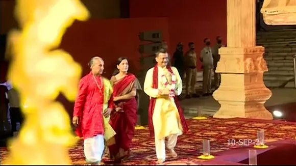दिल्ली सीएम अरविंद केजरीवाल की गणेश पूजा LIVE