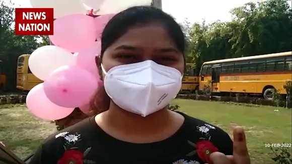 वोट वाली उंगली : करिए वोट दीजिए हमें #वोट_वाली_उंगली की सेल्फी !