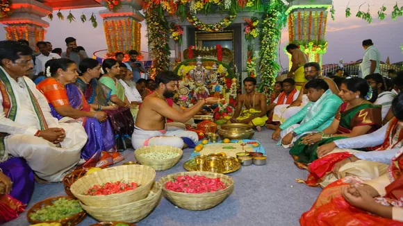 निजामाबाद में श्री लक्ष्मी नरसिम्हा मंदिर का हुआ उद्घाटन, MLC K Kavita ने किया 'महायज्ञ'