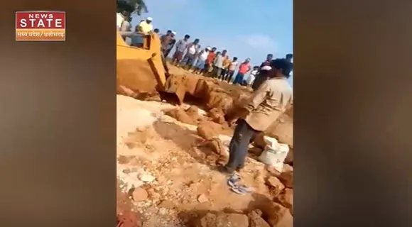 Chhattisgarh News : Jagdalpur में खदान धंसने से हादसा.. 10 से ज्यादा लोग मलबे में दबे |