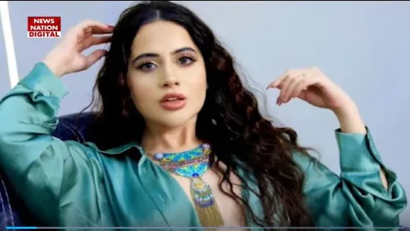 Urfi Javed : मॉब लिंचिंग के डर से उर्फी जावेद के वकील ने महिला आयोग को लिखी चिट्ठी |