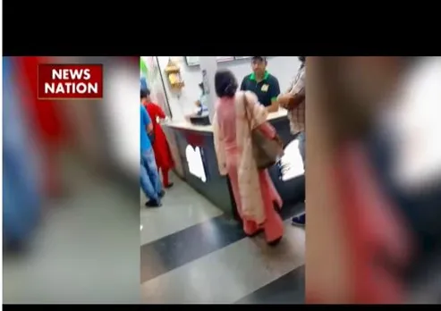 पत्नी कर रही थी प्रेमी के साथ मौजमस्ती, पति ने पकड़ा रंगेहाथ