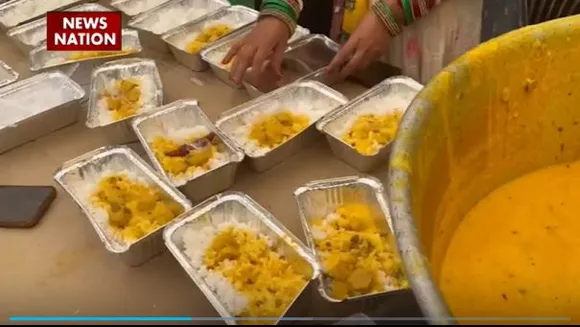 Delhi News : Delhi के बाढ़ पीड़ितों के लिए AAP की राहत रसोई