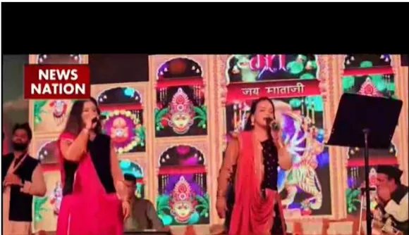 उत्तराखंड की मशहूर गायिकाएं उप्रेती बहनों ने गए भजन, भक्ति में झूमे दर्शक
