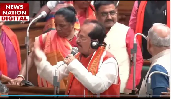 Bihar Assembly : Bihar विधानसभा में नीतीश सरकार पर भड़के विजय कुमार सिन्हा