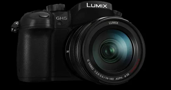 LUMIX GH5