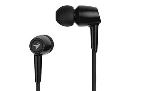 in ear earphones