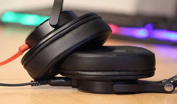 5 Mistakes you Should Avoid with Your Audio Gadgets While Working from Home
