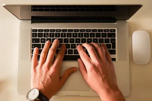 JioBook Laptop: Reliance Jio Laptop Price and Specs revealed