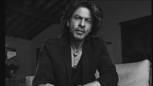 Mumbai police have arrested one over Shah Rukh Khan death threat