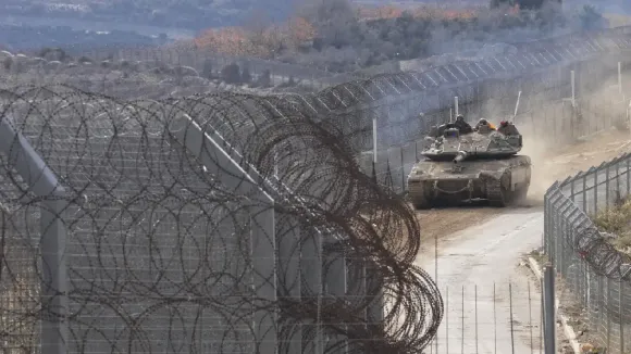 Israel Denies Advancing Towards Damascus Amid Strikes