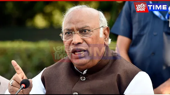 Kharge Bats for Caste Census, Slams BJP’s ‘Eye-Wash’ Budget Allocation