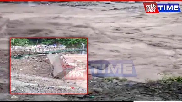 Sikkim: Teesta River Swells Amid Heavy Rainfall, Snaps Bridge