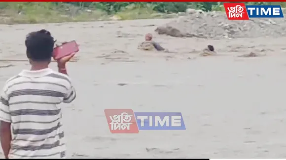 Assam: Dramatic River Rescue in Kalanadi River Leaves Locals in Awe