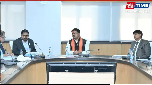 Chhattisgarh Deputy CM Vijay Sharma Chairs Budget Preparations Meet