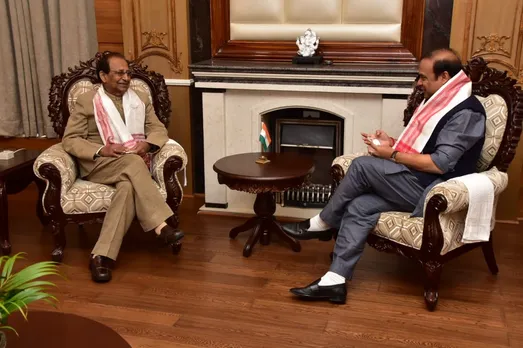 Assam: CM Sarma Apprises Guv of Prevailing Situation in the State