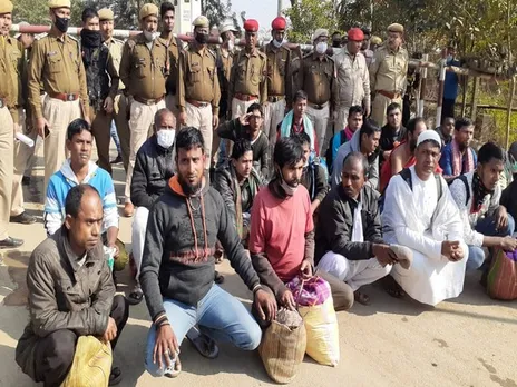 Assam: 22 Bangladeshi Nationals Deported Through Karimganj Border
