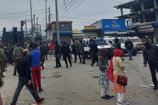 Srinagar: Civilian Casualty As Grenade Hurled At Busy Market