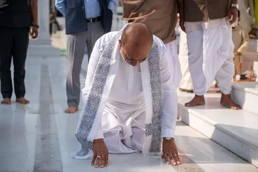 Manipur CM N Biren Singh Offers Prayers On the Day of Verdict