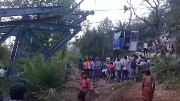 2 Killed, Several Injured In Cable-Car Accident In Jharkhand