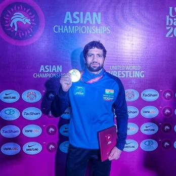 Ravi Kumar Dahiya wins Gold at Asian Wrestling Championship