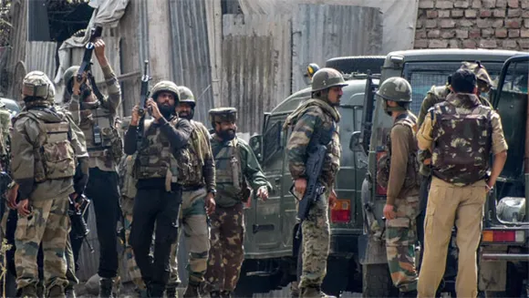 3 JeM Terrorist Associates Arrested In J&K's Pulwama