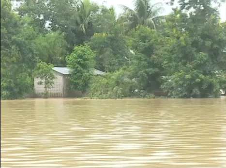 Rahul Gandhi Urges Party Workers to Extend All Possible Assistance to Flood-Hit Assam