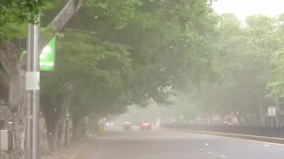 Delhi: IMD Predicts Dust Storm for Today
