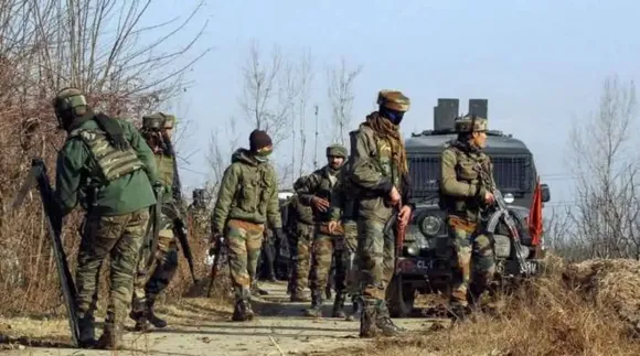 Two Soldiers Martyred, Two Injured in J&K's Kishtwar Gunbattle