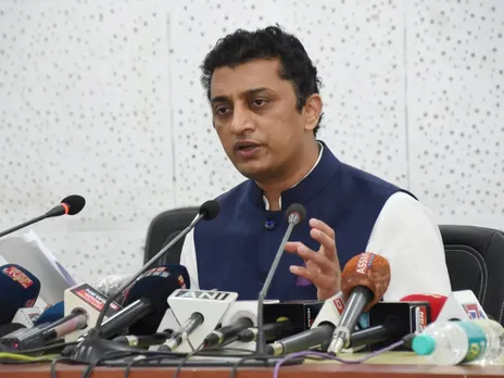 Assam CEO Releases New Forms Ahead Of Aadhaar Linking Process