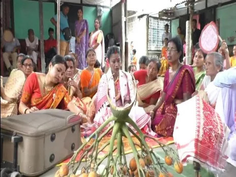 In Assam, Villagers and NGO Help Flood-Affected Family In Daughter’s Wedding