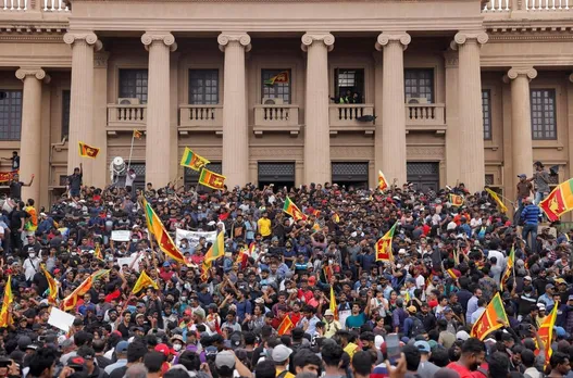 Sri Lanka: Protesters Find Huge Sum of Money in President's Mansion