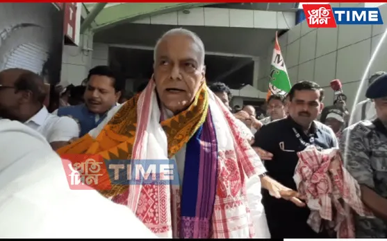 Yashwant Sinha Arrives To Warm Welcome In Guwahati