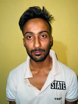 Assam CID Nabs Admin Of 'Fraud' Whatsapp Group For Grade III-IV Candidates
