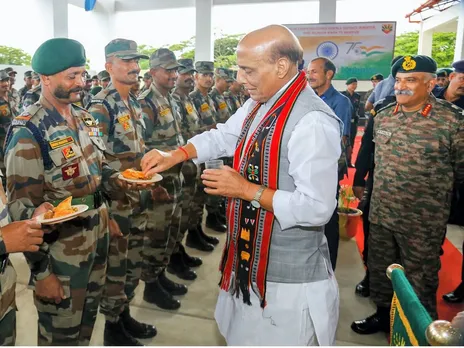 Manipur: Rajnath Singh Interacts with Assam Rifles, Indian Army