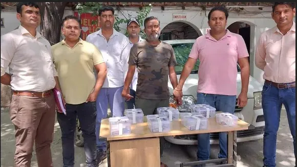 Delhi Police Nabs "India's Biggest Car Thief" 