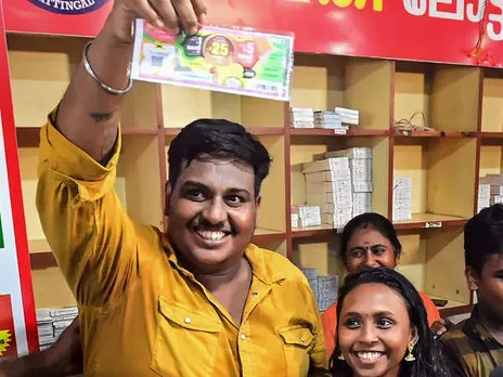 Kerala Auto Driver Wins Rs 25 Crore Lottery