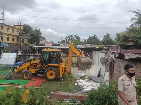 Assam: Railways Carry Out Eviction Drive In Sarupathar