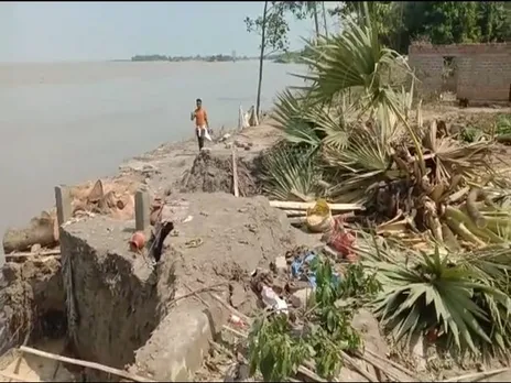 Assam: Several Families Rendered Homeless After Brahmaputra Wipes Homes, Lands
