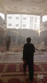 17 Dead in Explosion at Mosque in Pakistan's Peshawar, Several Injured 