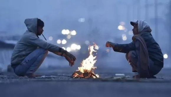 Severe Cold Wave Grips North India as Mercury Dips to Below Freezing Point