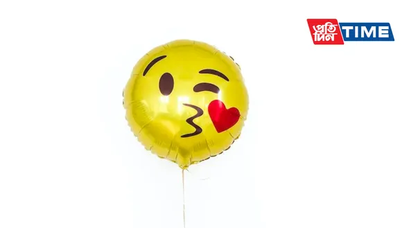 Kiss Day 2023: Wishes and Quotes to share on Kiss Day