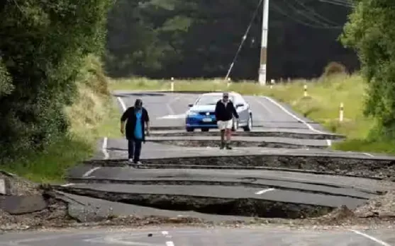 7.1 Magnitude Strikes New Zealand's Kermadec Island, Prompts Tsunami Warning