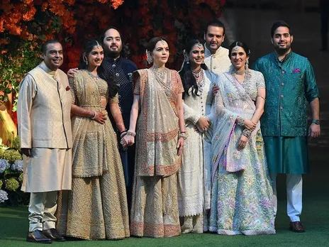 SC Orders Z+ Security to Mukesh Ambani, Family Across India & Abroad