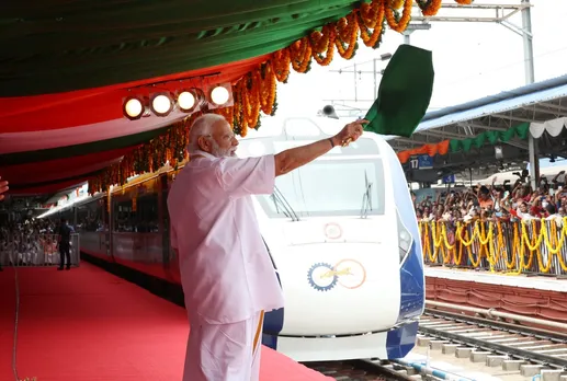 PM Modi Flags off Kerala’s First Vande Bharat Express