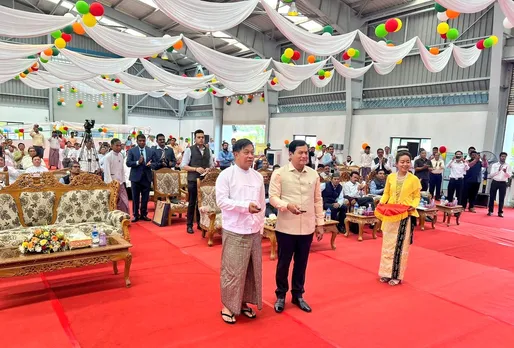 Sonowal Inaugurates Sittwe Port in Myanmar, Receives First Indian Cargo Ship