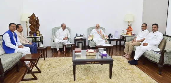 Biren Singh Meets Amit Shah in Delhi, Appraises on Evolving Situation in Manipur